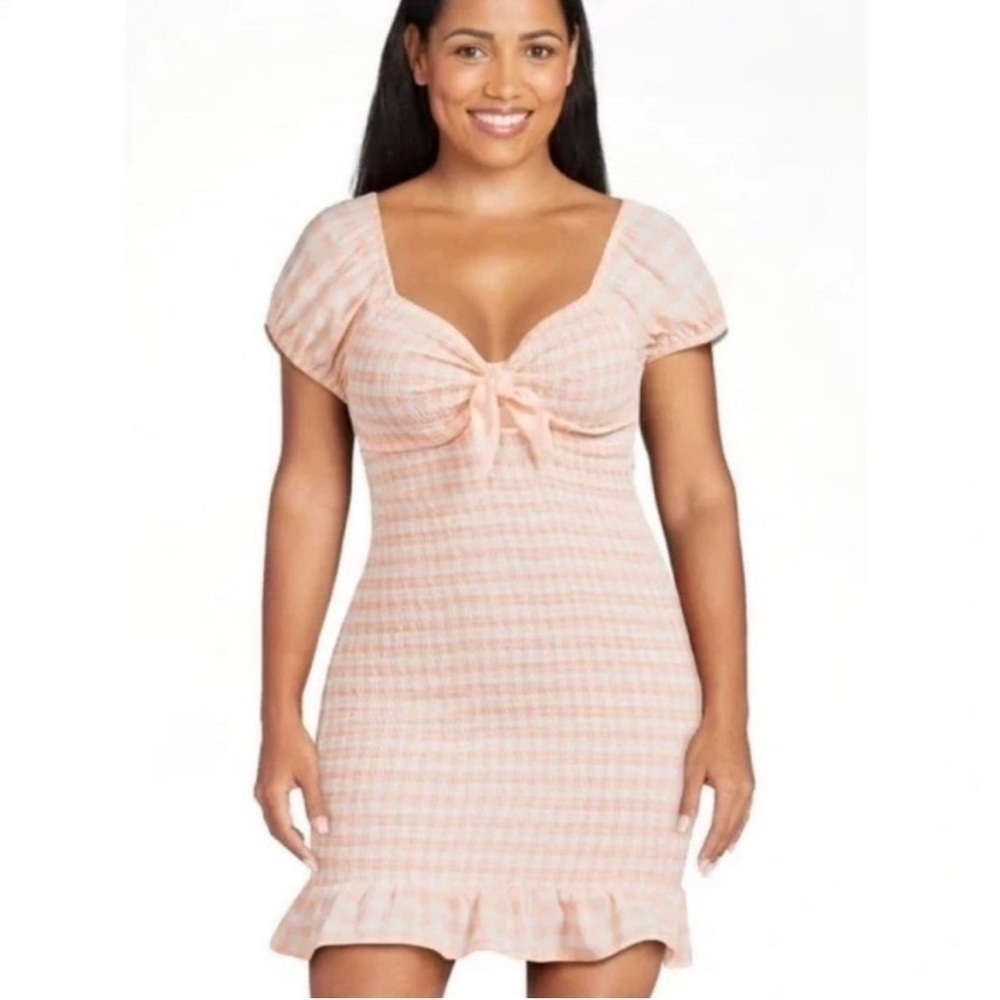 Madden NYC peach smocked gingham dress size 2XL